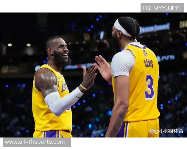 湖人三巨头缺阵逆转开拓者今日老詹回归却遭惨败的背后原因分析